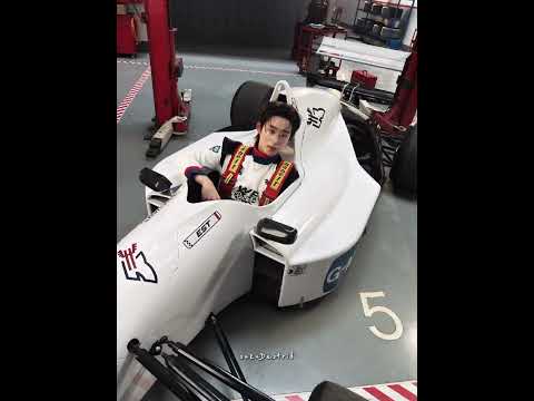 love feel so fast🏎🏁 #williamest #est_rvp #williamjkp #gmmtv #fyp #blshorts #bl サムネイル
