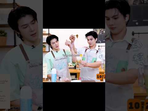 Tying hands together while cooking 😍#fortpeat #blseries #blshorts #thaibl #bl #thaidrama #bldrama サムネイル