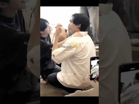 The way they touch without hesitation 😍🤭#netjj #thaibl #blseries #thaidrama #bldrama #bl #blshorts サムネイル