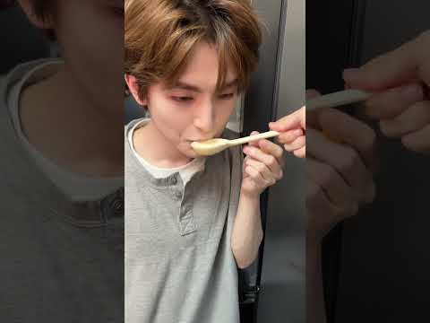 It's really delicious | Hai Yan & Zhi Shi #bl #bltiktok #lgbt #jenvlog #đammỹ - BL Couple サムネイル