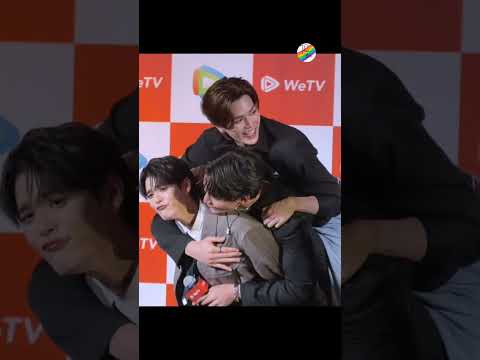 piggyback ride😍😅@Thaibls7#Juniormark#ohmthitiwat#Junniorrs#poonmitpakdee#piggybank#fun#bl#shorts サムネイル