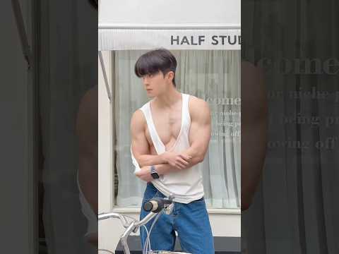 Boys | BL video | Asian Men | #body #boy #boyfriend #gay #bl #tiktok #trending #asian #shorts #fyp サムネイル