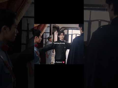 Now we know who’s the boss😅😎#jamessu #cdrama #thaidrama #thaibl #bl #bldrama #blseries #blshorts サムネイル