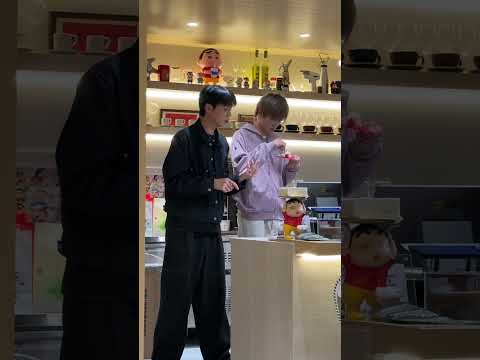 Jiang Penghan & Hu Jing #bl #jianghu #bltiktok #blvlog #lgbt - BL Couple サムネイル