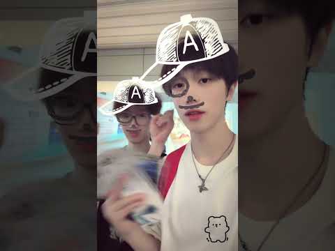 Zhang Jie & Hao Xiaozi #bl #jenvlog #lgbt #bltiktok #blvlog - BL Couple サムネイル